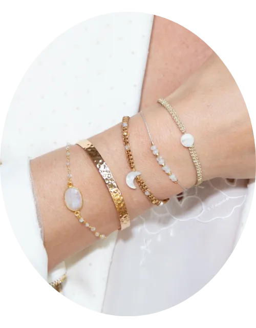 Bangles/Bracelets