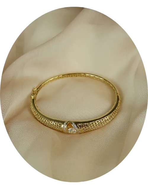 Bangles/Bracelets