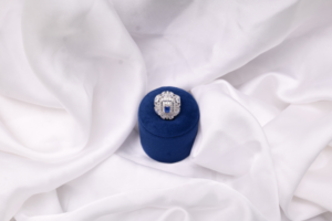 art-deco-sapphire-ring-925-silver-meher-box.webp