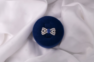royal-blue-sapphire-ring-925-silver-zara-top.webp